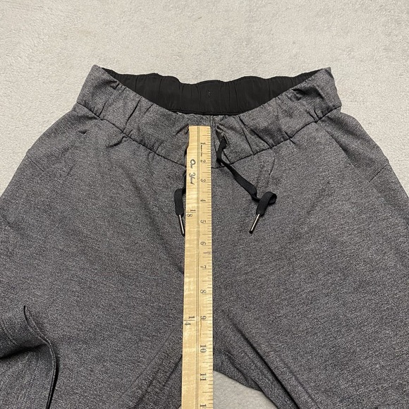 Lululemon On The Fly Pant Womens 4 Heathered Grey Drawstring 28" Inseam Athletic - Picture 8 of 9